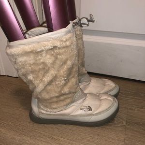 The North Face Beige and Cream Winter Boots